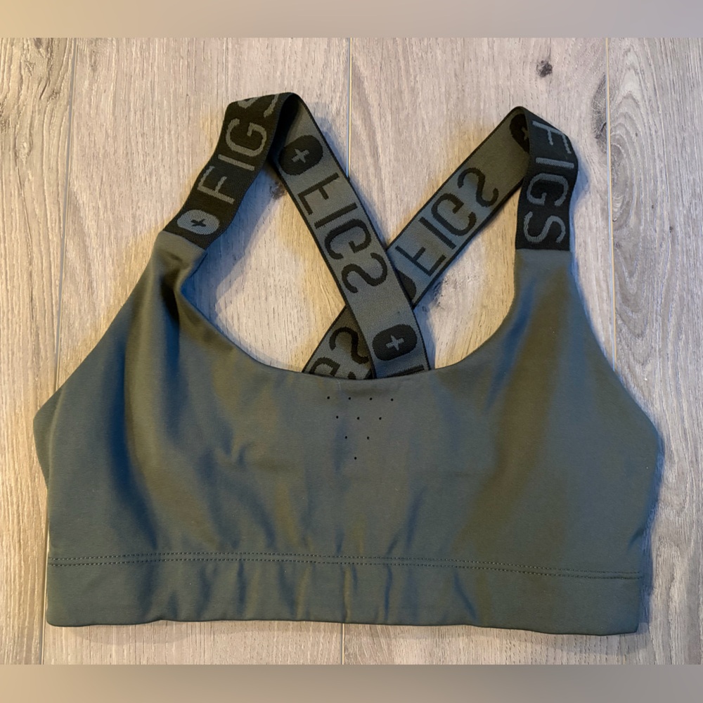 Figs 300 Performance Sports Bra Under Scrub XS